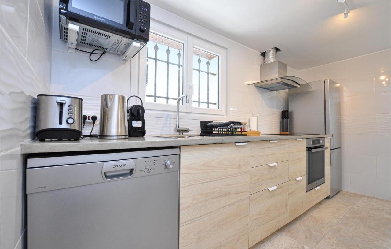 Awesome Apartment In Saint-Jeannet With Kitchen 外观 照片