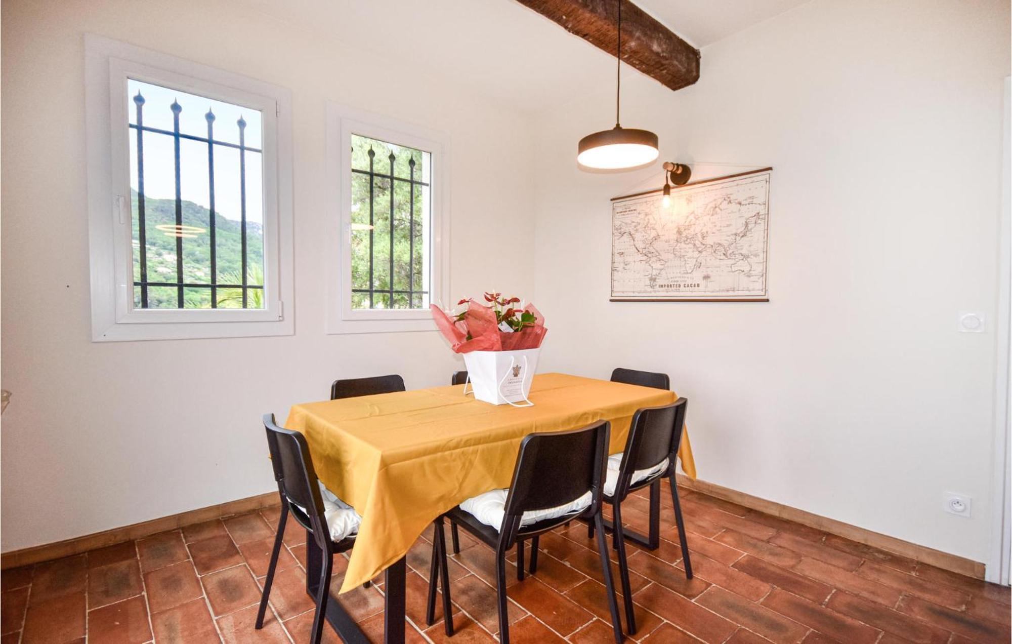 Awesome Apartment In Saint-Jeannet With Kitchen 外观 照片