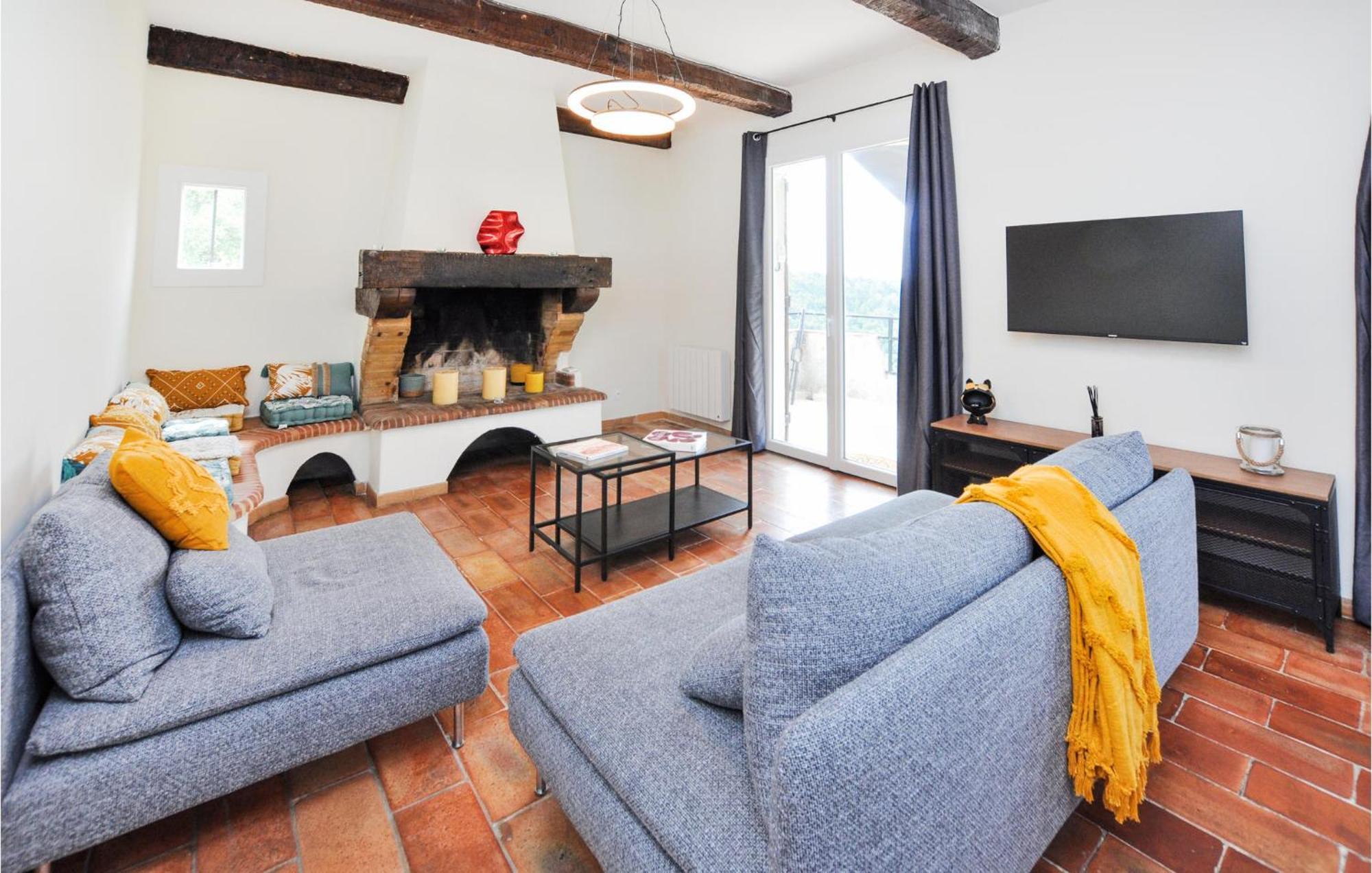 Awesome Apartment In Saint-Jeannet With Kitchen 外观 照片