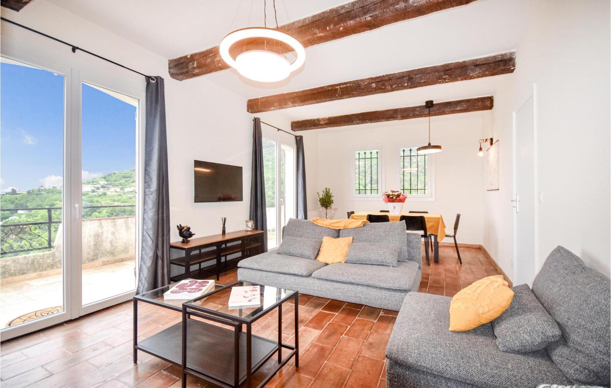 Awesome Apartment In Saint-Jeannet With Kitchen 外观 照片